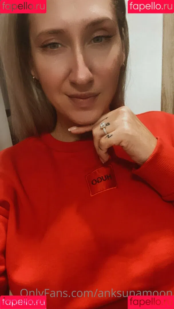 anksunamoon Onlyfans Photo Gallery 