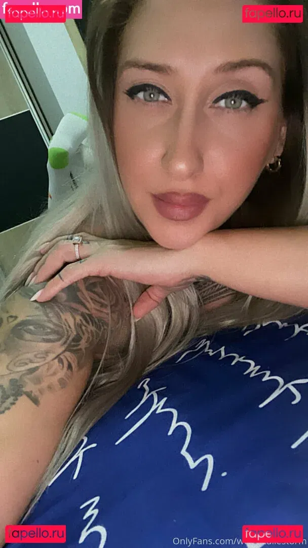 anksunamoon Onlyfans Photo Gallery 