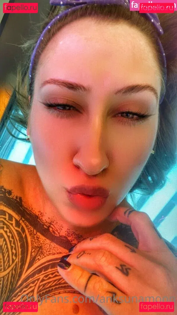 anksunamoon Onlyfans Photo Gallery 