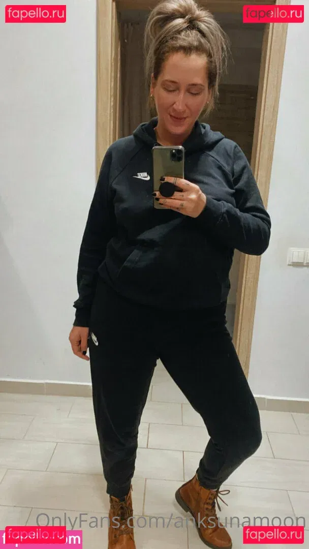 anksunamoon Onlyfans Photo Gallery 
