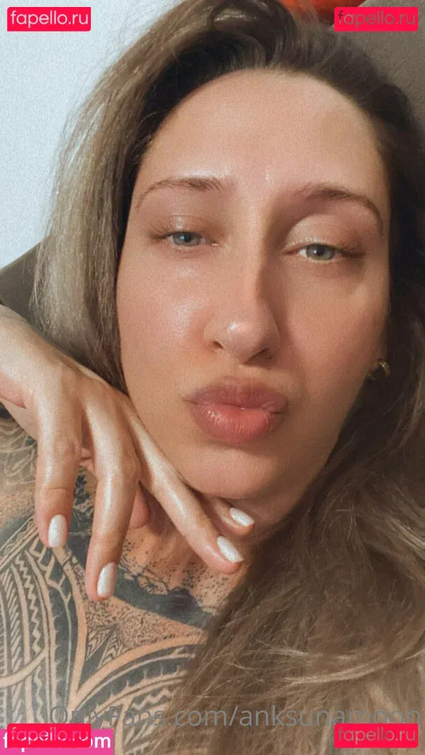 anksunamoon Onlyfans Photo Gallery 