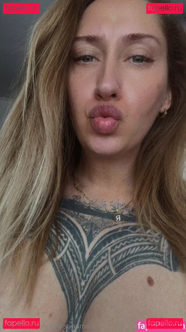 anksunamoon Onlyfans Photo Gallery 