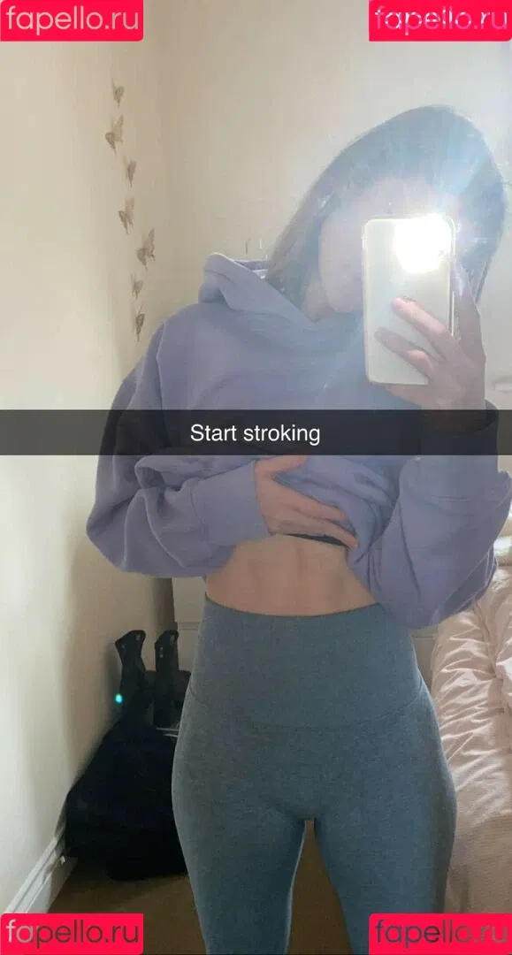 Mira Szalma Onlyfans Photo Gallery 