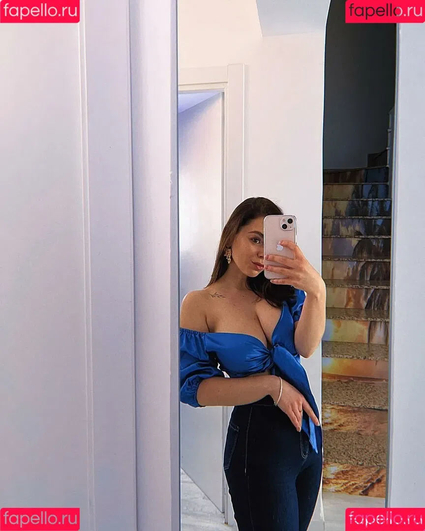 6nesty9_ Onlyfans Photo Gallery 
