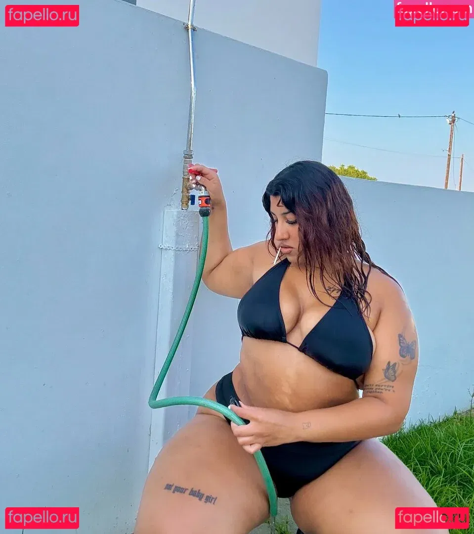 Cchristineabadir Onlyfans Photo Gallery 