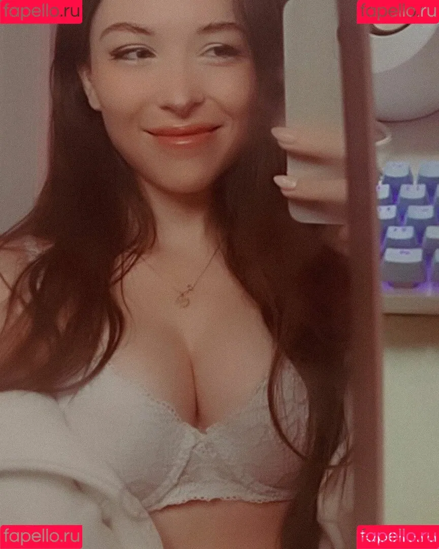foxenkin Onlyfans Photo Gallery 