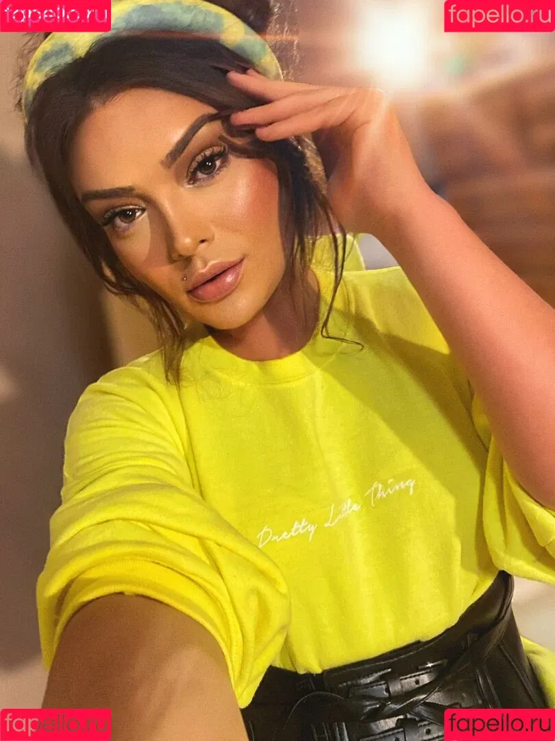 Imogen Loxley Onlyfans Photo Gallery 
