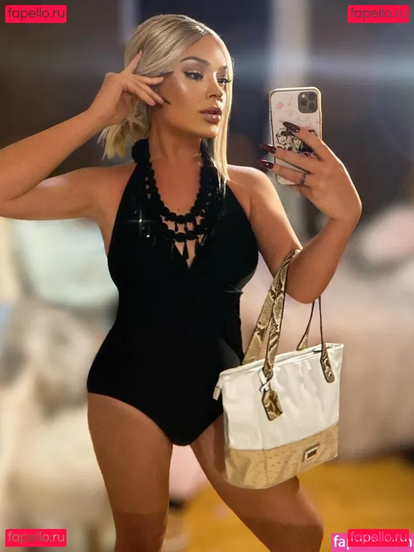 Imogen Loxley Onlyfans Photo Gallery 