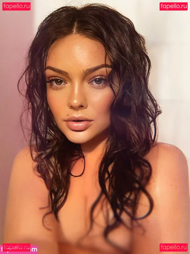 Imogen Loxley Onlyfans Photo Gallery 