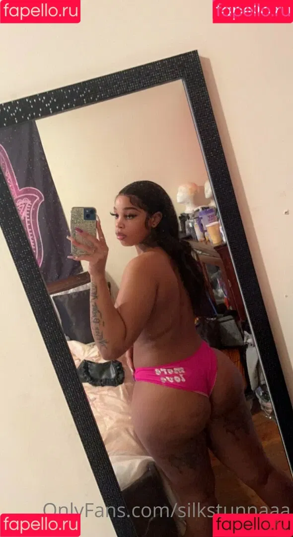 silkstunnaaa Onlyfans Photo Gallery 