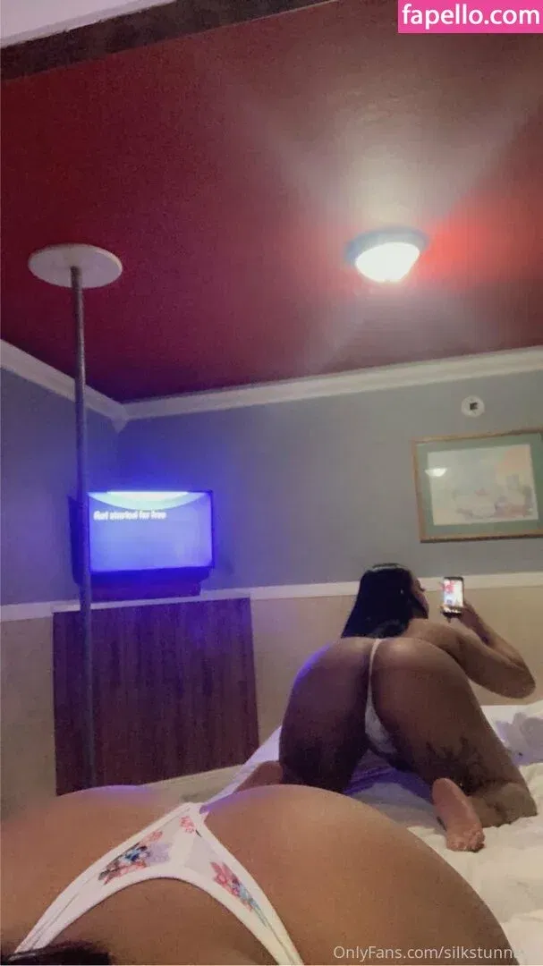 silkstunnaaa Onlyfans Photo Gallery 