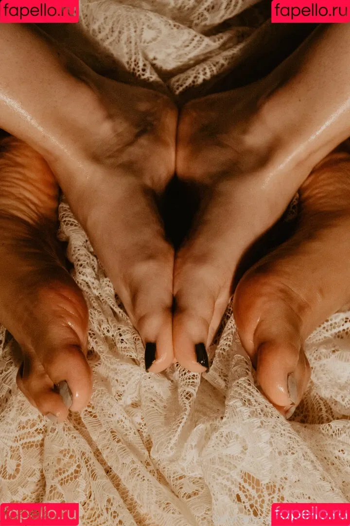 feetish.babes Onlyfans Photo Gallery 