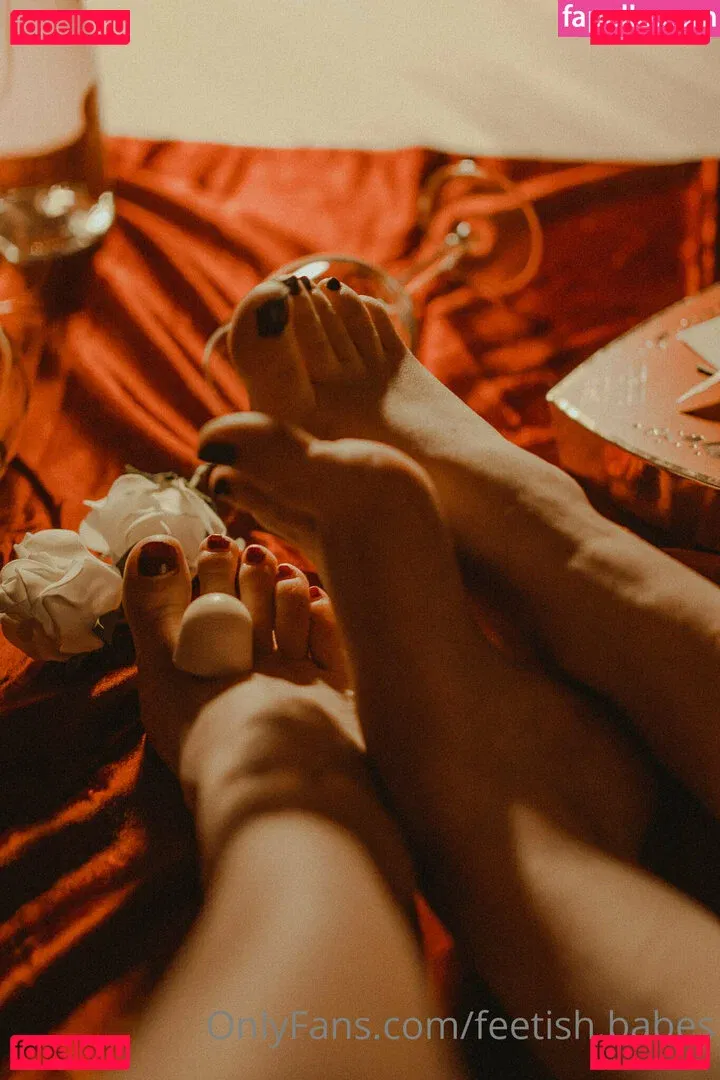feetish.babes Onlyfans Photo Gallery 