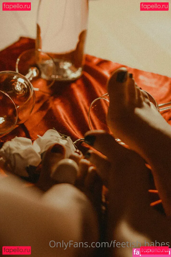 feetish.babes Onlyfans Photo Gallery 