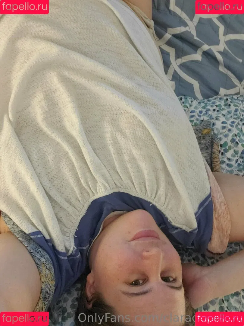 claracrispfree Onlyfans Photo Gallery 