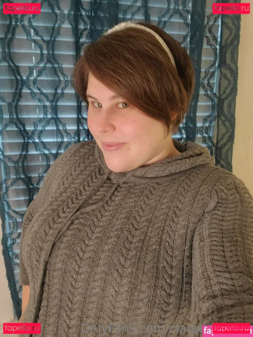 claracrispfree Onlyfans Photo Gallery 