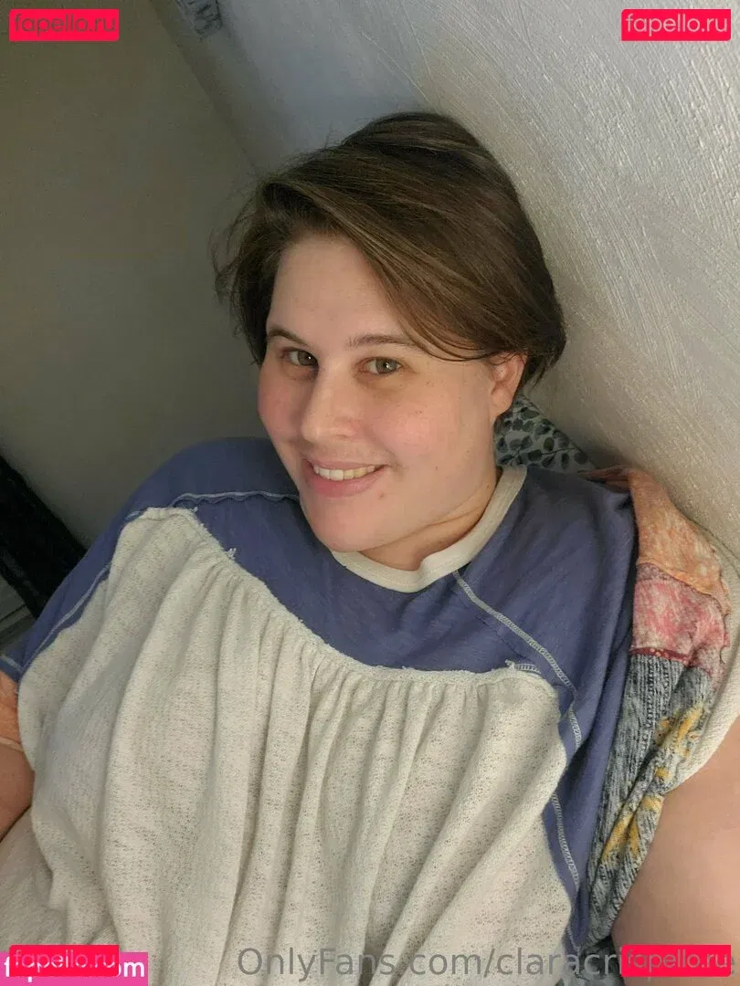 claracrispfree Onlyfans Photo Gallery 