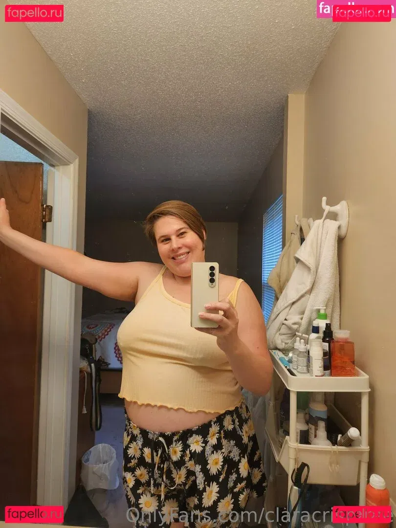 claracrispfree Onlyfans Photo Gallery 