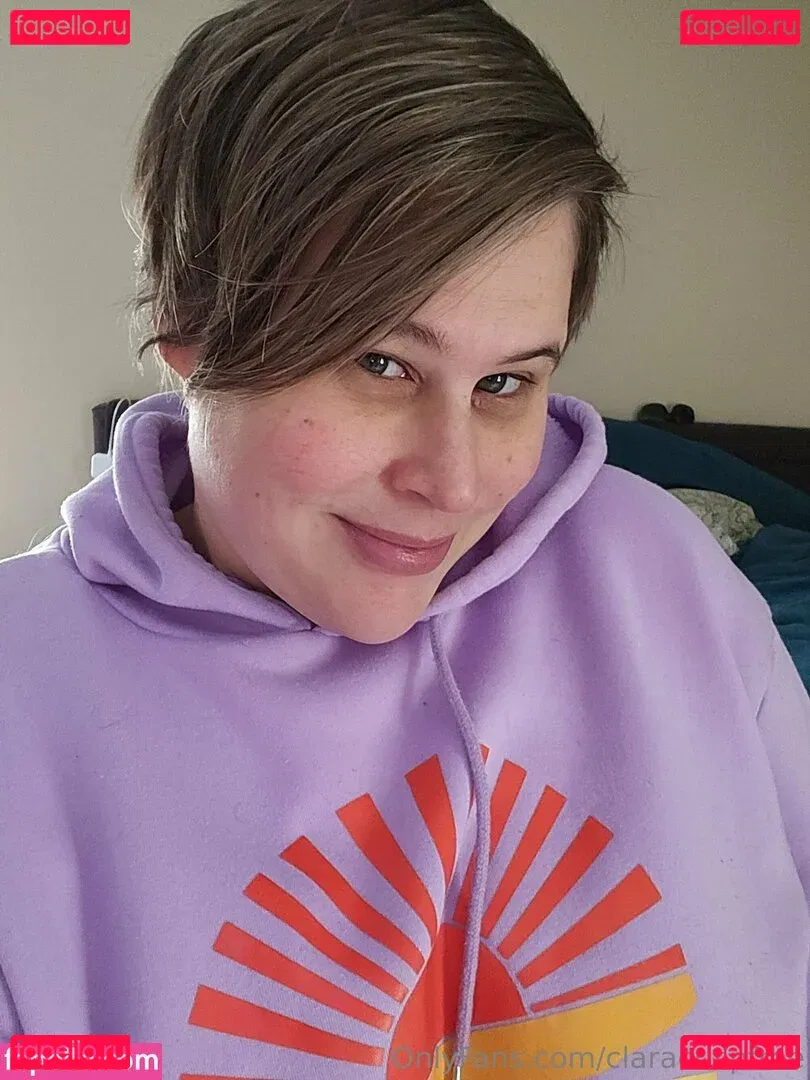 claracrispfree Onlyfans Photo Gallery 
