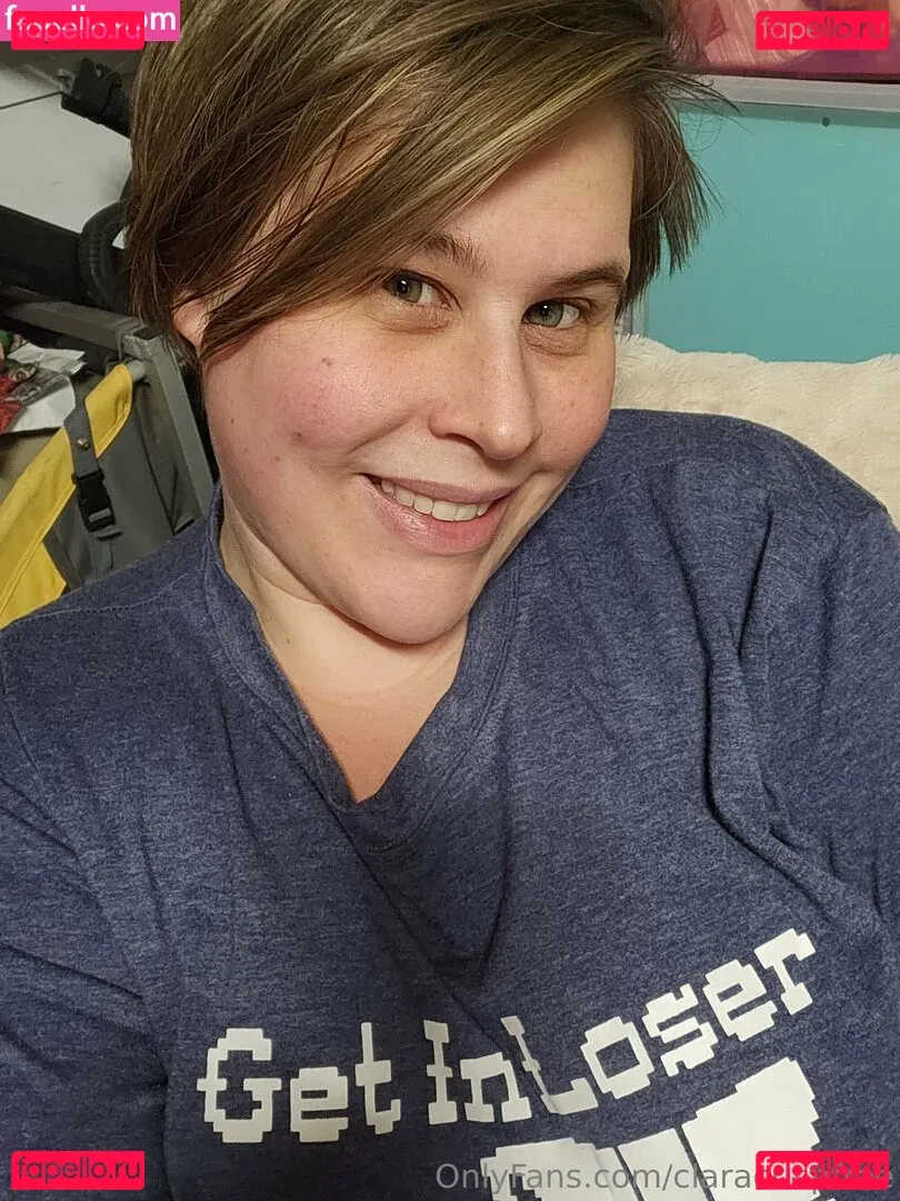 claracrispfree Onlyfans Photo Gallery 