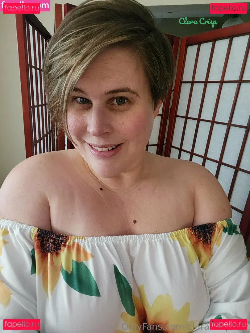 claracrispfree Onlyfans Photo Gallery 