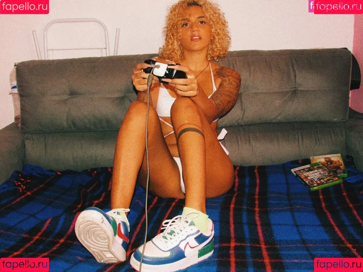 Nabrisa Onlyfans Photo Gallery 