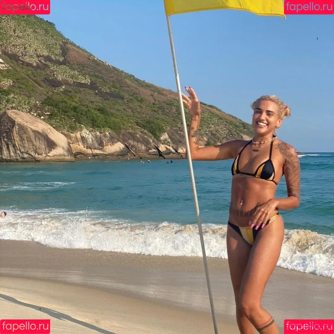 Nabrisa Onlyfans Photo Gallery 