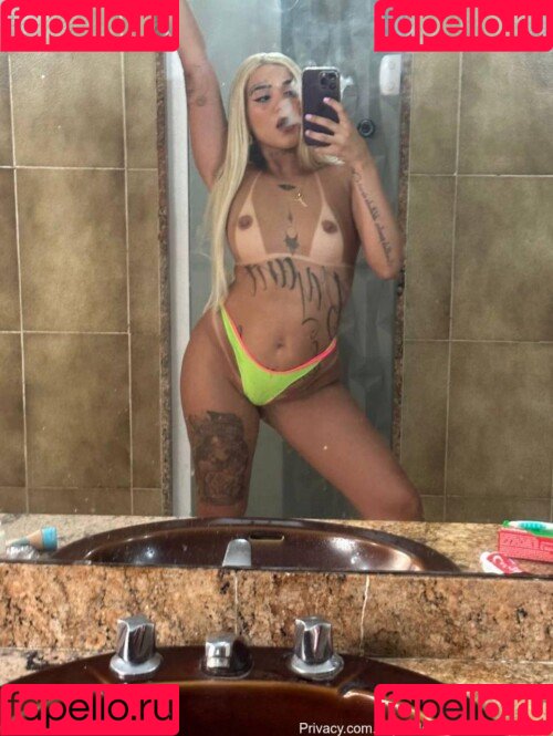 Nabrisa Onlyfans Photo Gallery 