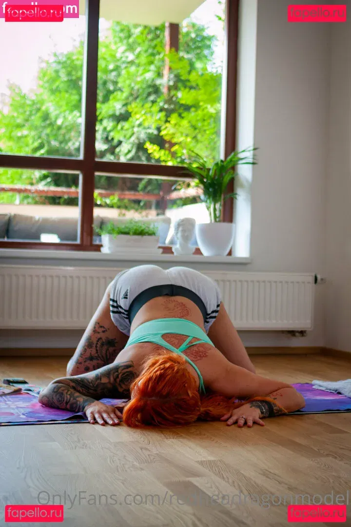 redheadragonmodel Onlyfans Photo Gallery 