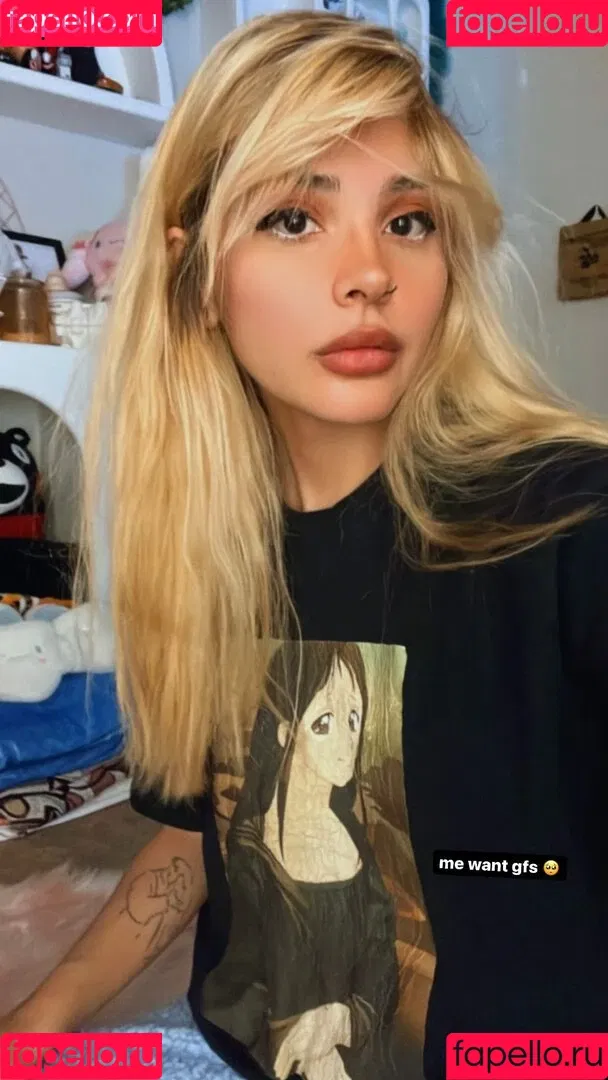 Noodlenom Onlyfans Photo Gallery 