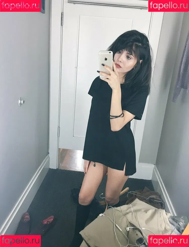 Noodlenom Onlyfans Photo Gallery 