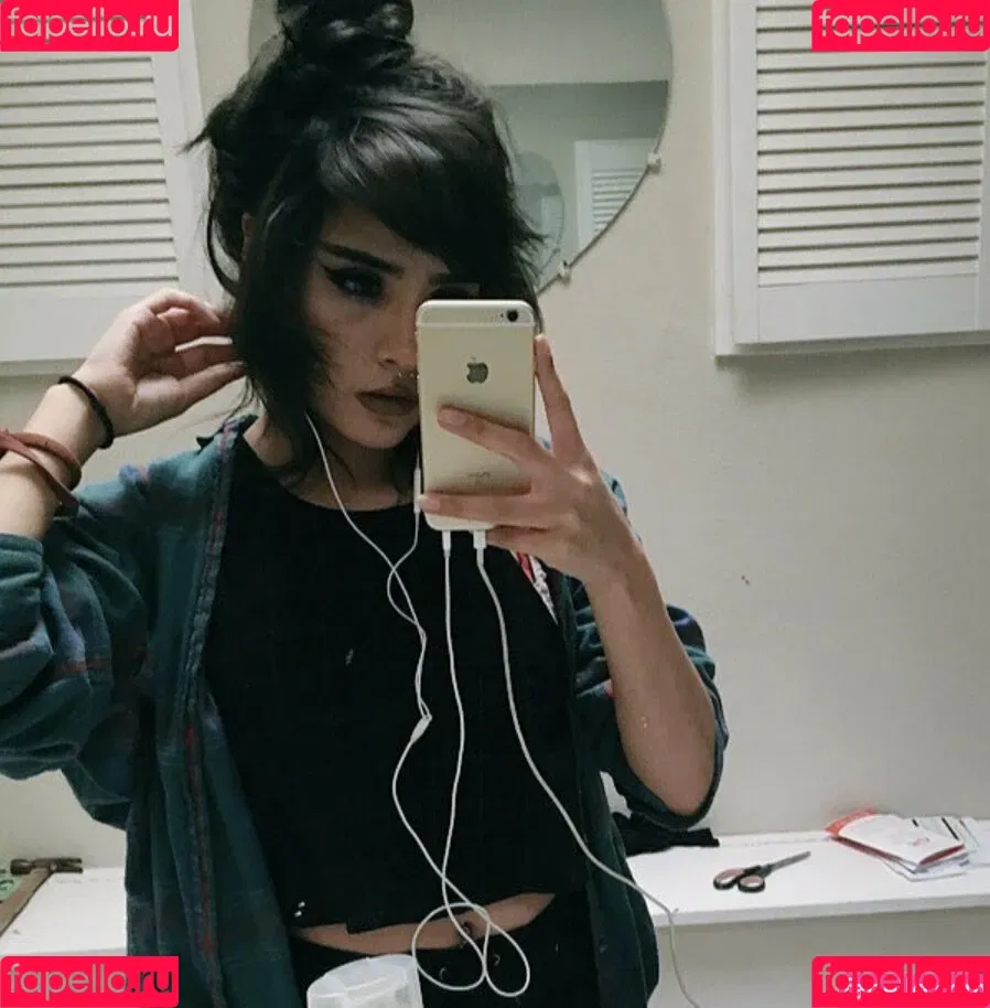Noodlenom Onlyfans Photo Gallery 