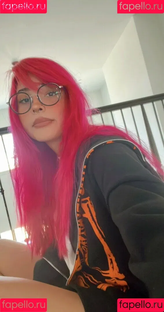Noodlenom Onlyfans Photo Gallery 