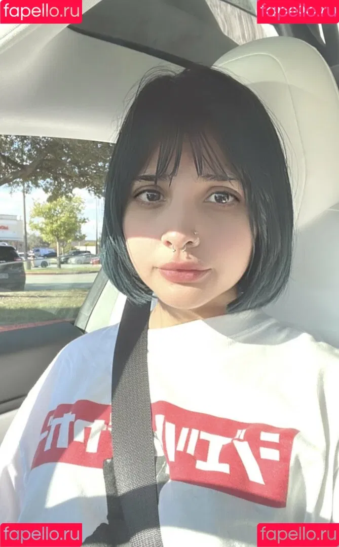 Noodlenom Onlyfans Photo Gallery 