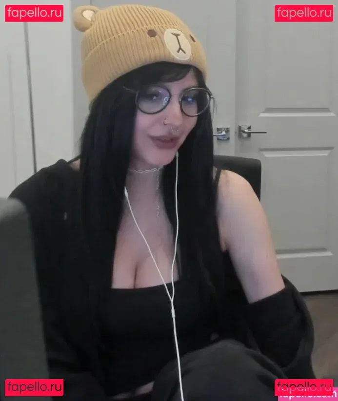 Noodlenom Onlyfans Photo Gallery 