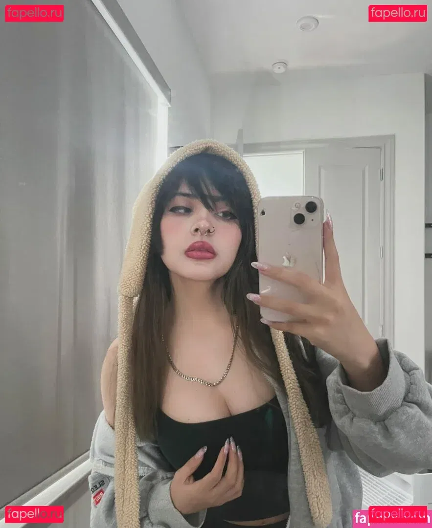 Noodlenom Onlyfans Photo Gallery 