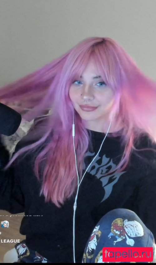 Noodlenom Onlyfans Photo Gallery 