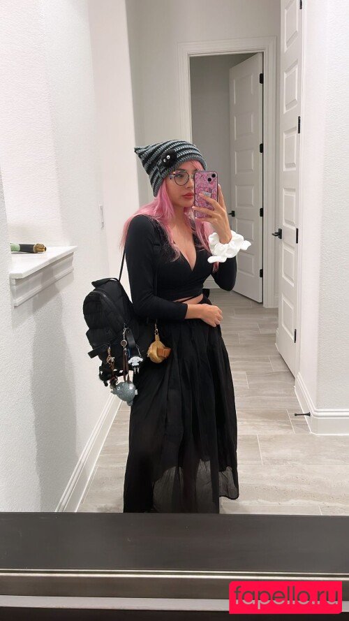 Noodlenom Onlyfans Photo Gallery 