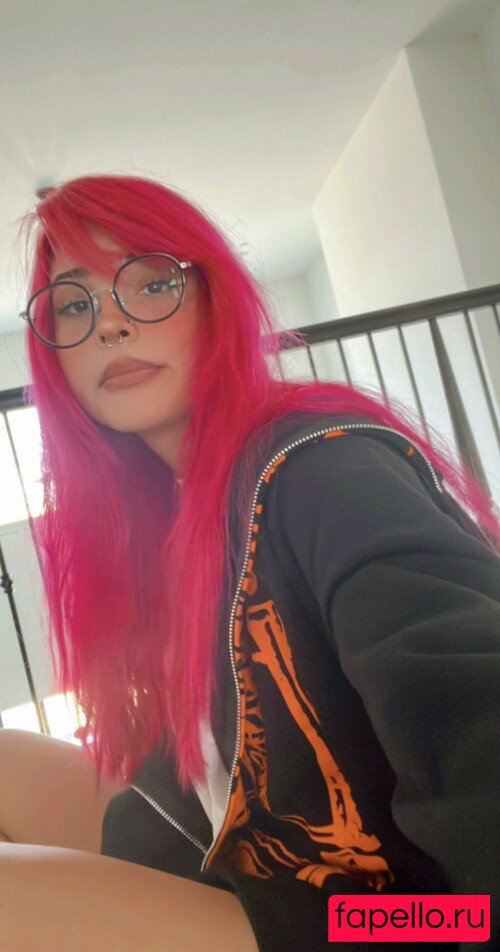 Noodlenom Onlyfans Photo Gallery 