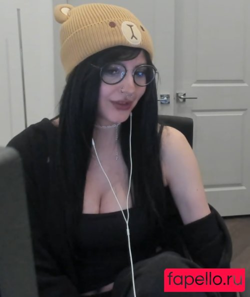 Noodlenom Onlyfans Photo Gallery 