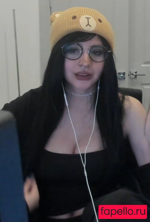 Noodlenom Onlyfans Photo Gallery 