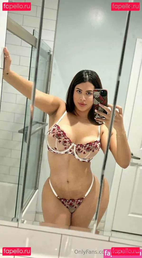 Bella Miura Onlyfans Photo Gallery 