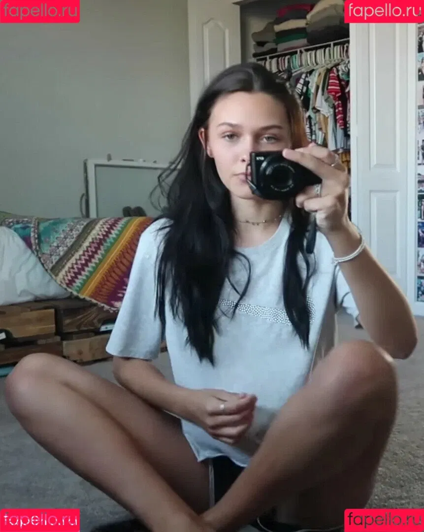Emma Marie Onlyfans Photo Gallery 