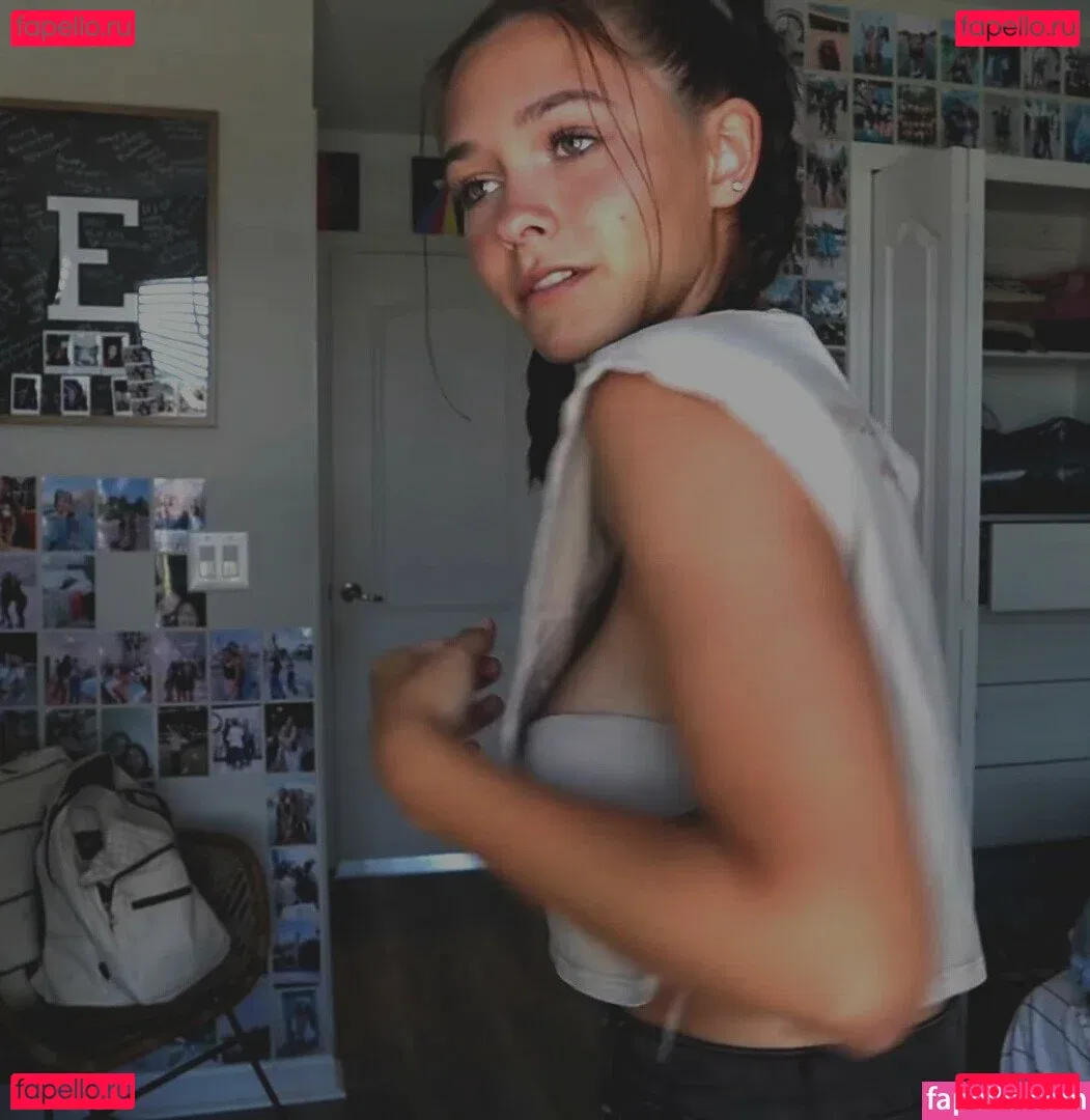 Emma Marie Onlyfans Photo Gallery 