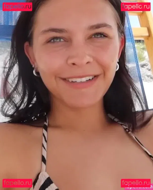 Emma Marie Onlyfans Photo Gallery 