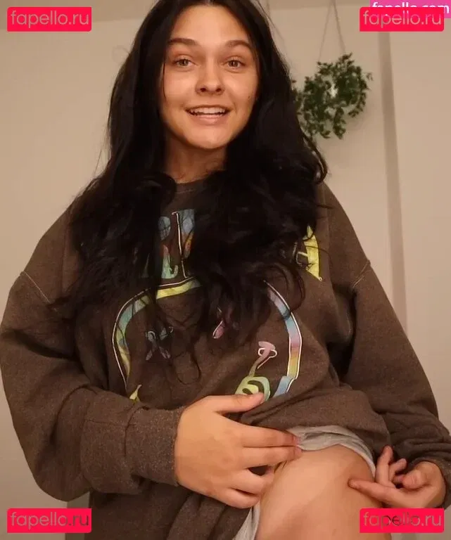 Emma Marie Onlyfans Photo Gallery 