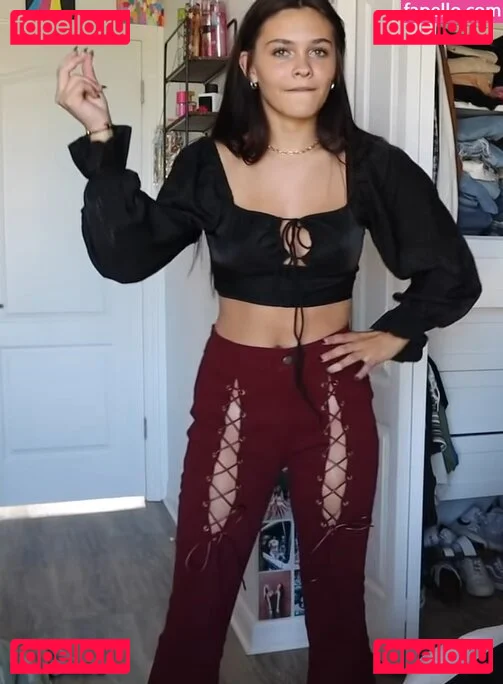 Emma Marie Onlyfans Photo Gallery 