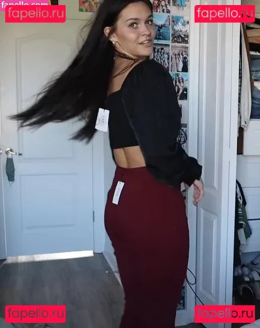 Emma Marie Onlyfans Photo Gallery 