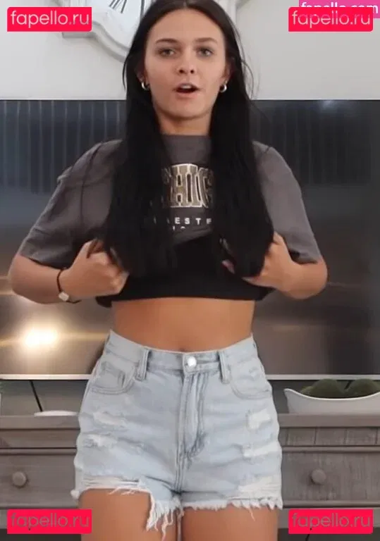 Emma Marie Onlyfans Photo Gallery 