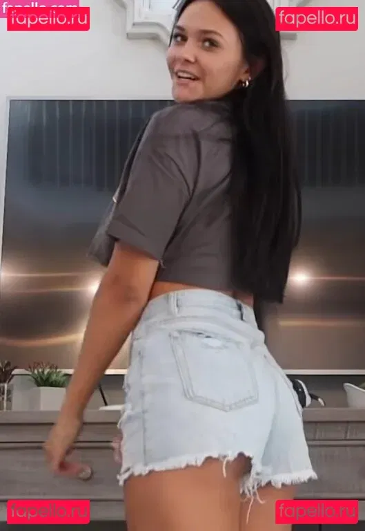 Emma Marie Onlyfans Photo Gallery 